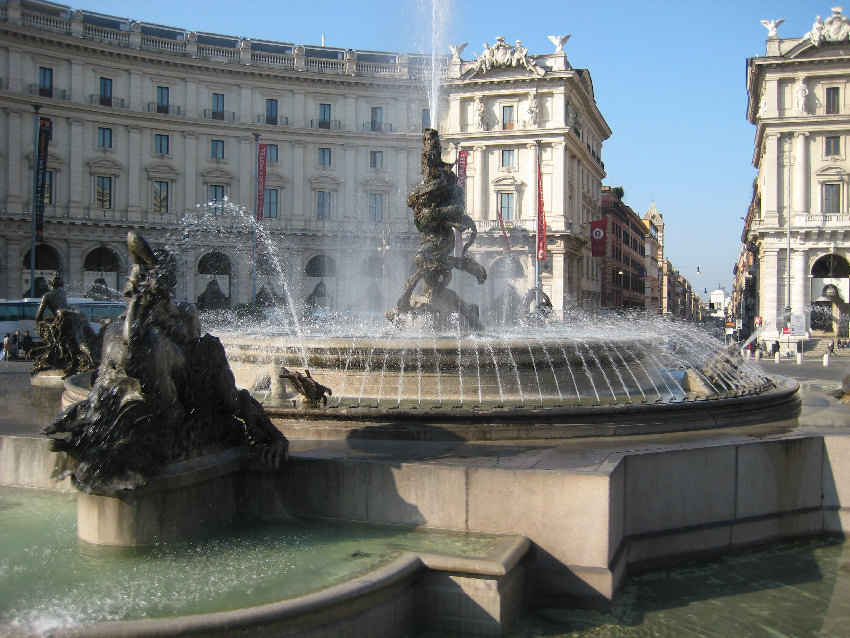 Fontana_delle_Naiadi