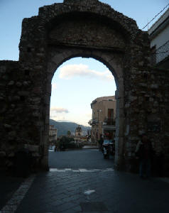 Porta_Messina di Taormina