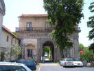 San Lazzaro: ex ingresso castello Avitabile