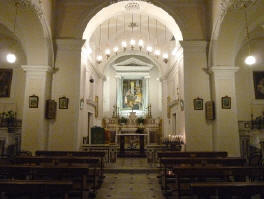interno della chiesetta Angri